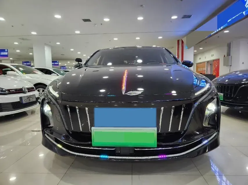 2024 HongQi E-QM5 BEV 72KWH,autocango,china used car exporter,china ev exporter,chinese used car exporter,chinese used ev exporter