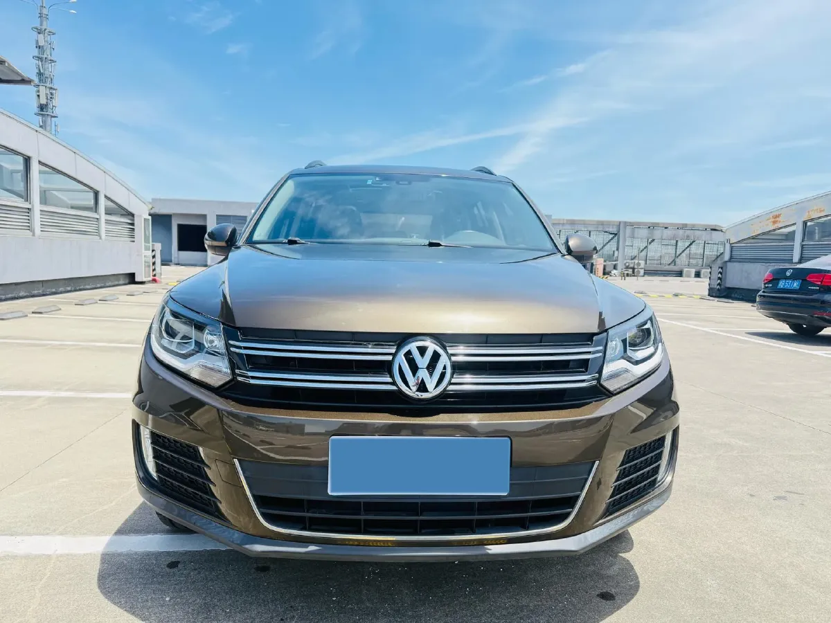 2016 Volkswagen Tiguan 1.8T 160HP L4 6AT,autocango,china used car exporter,china ev exporter,chinese used car exporter,chinese used ev exporter