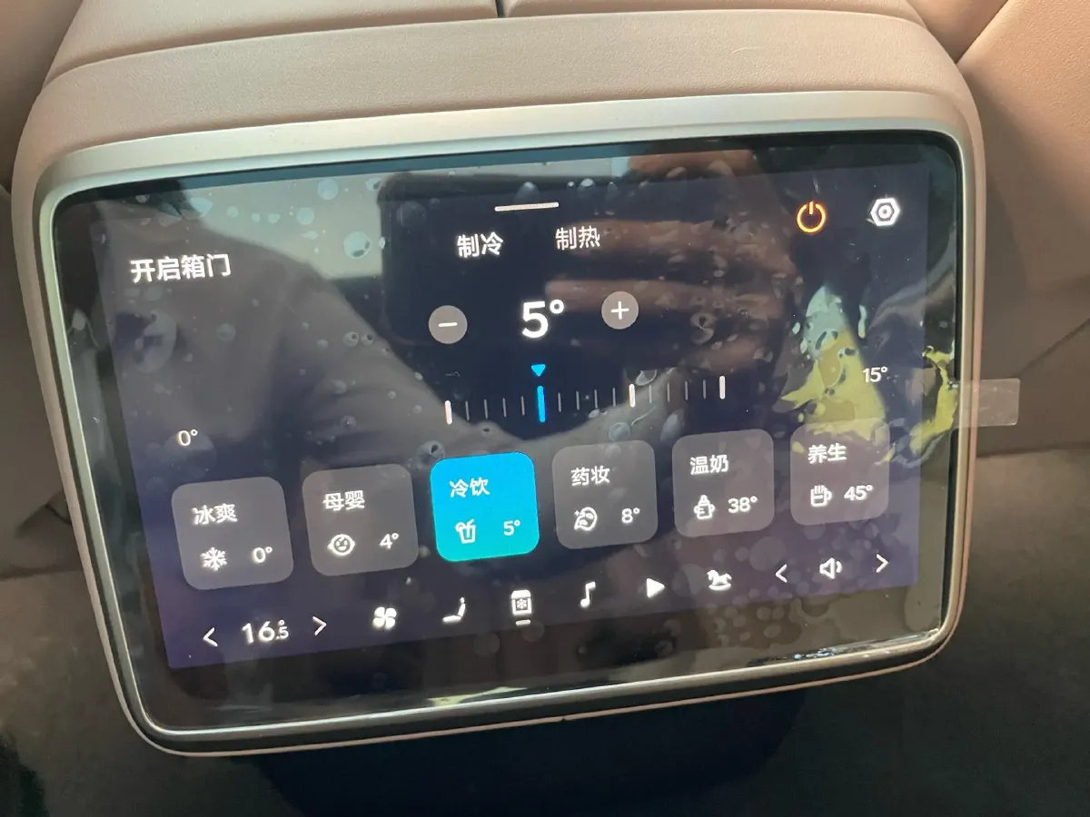 2025 ONVO L90 BEV,autocango,china used car exporter,china ev exporter,chinese used car exporter,chinese used ev exporter