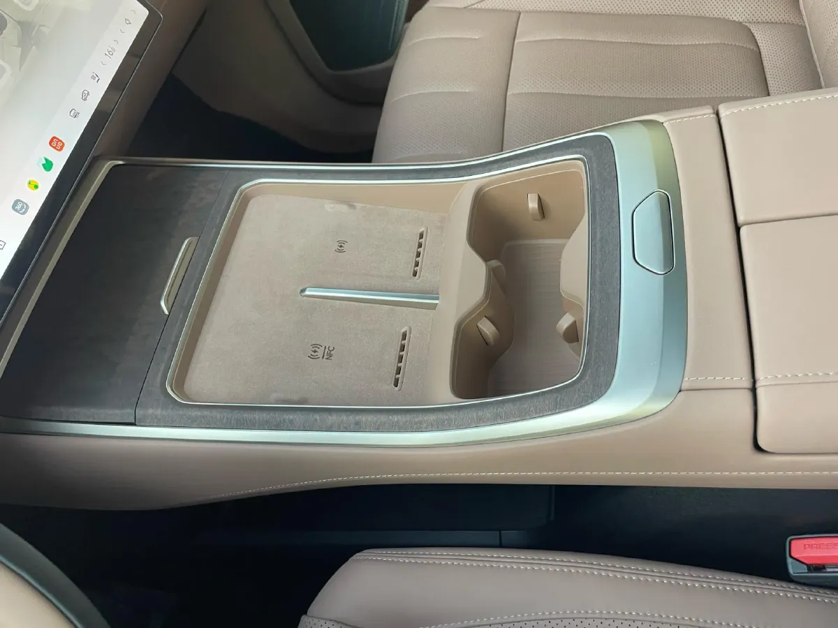 2025 ONVO L90 BEV,autocango,china used car exporter,china ev exporter,chinese used car exporter,chinese used ev exporter