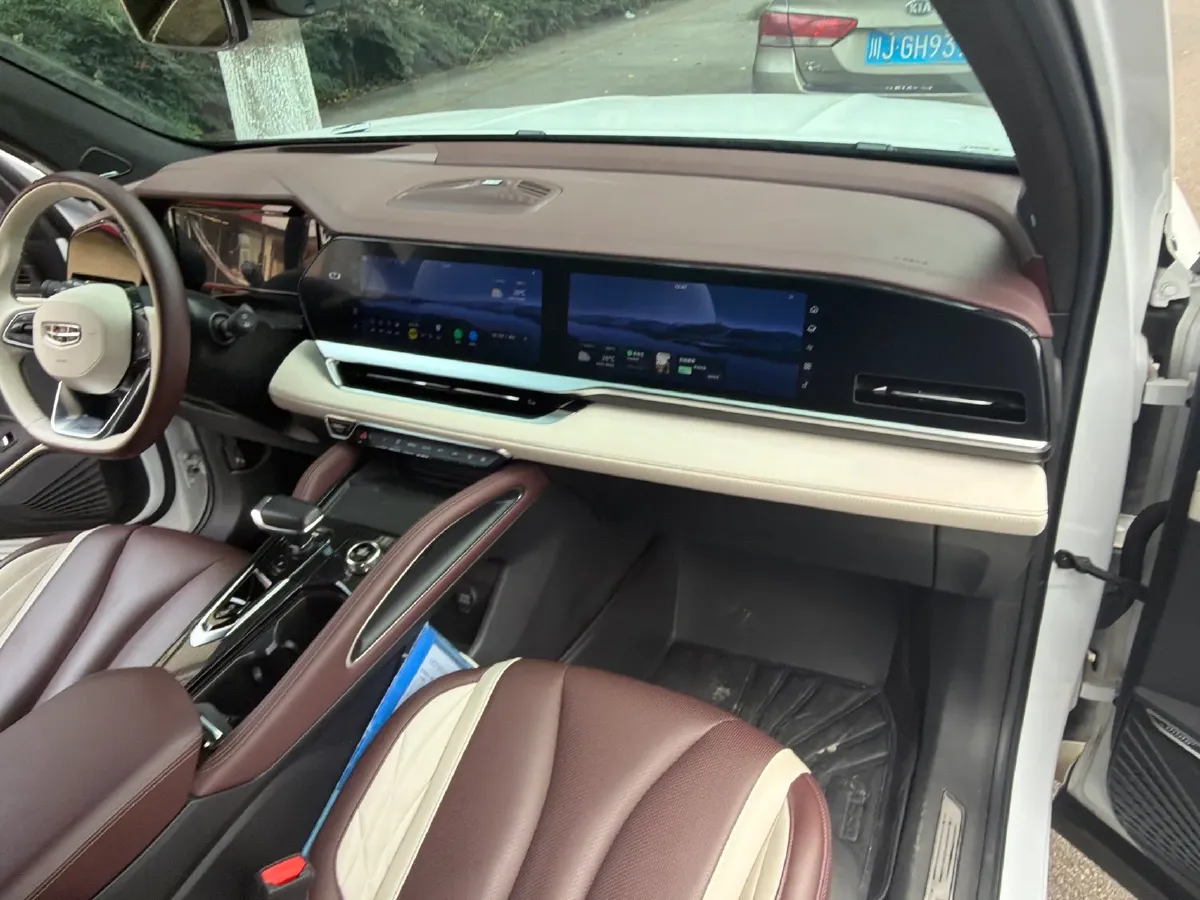 2021 Geely Monjaro 2.0T 238HP L4 8AT,autocango,china used car exporter,china ev exporter,chinese used car exporter,chinese used ev exporter