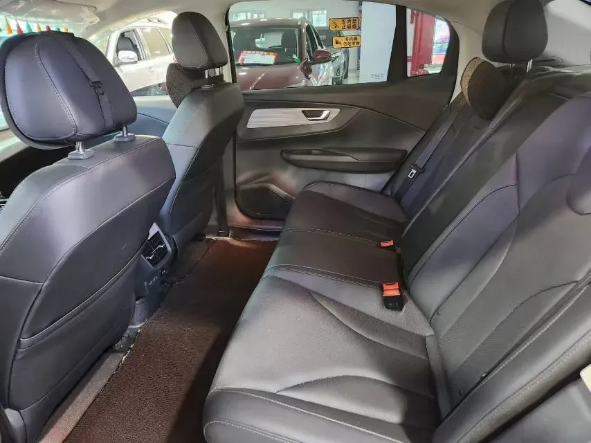 2024 HongQi E-QM5 BEV 72KWH,autocango,china used car exporter,china ev exporter,chinese used car exporter,chinese used ev exporter