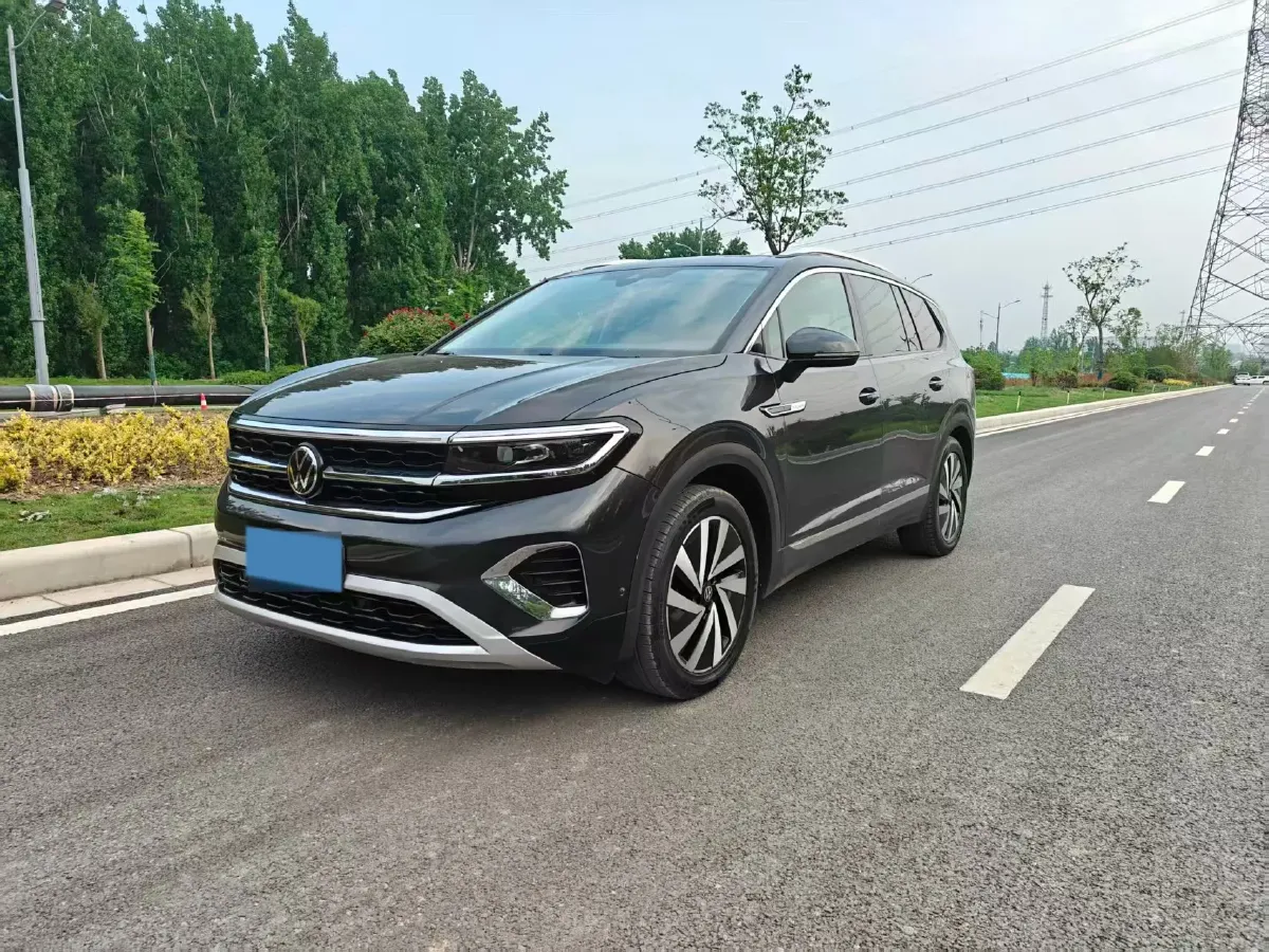 2022 Volkswagen Talagon 2.0T 220HP L4 7DCT,autocango,china used car exporter,china ev exporter,chinese used car exporter,chinese used ev exporter