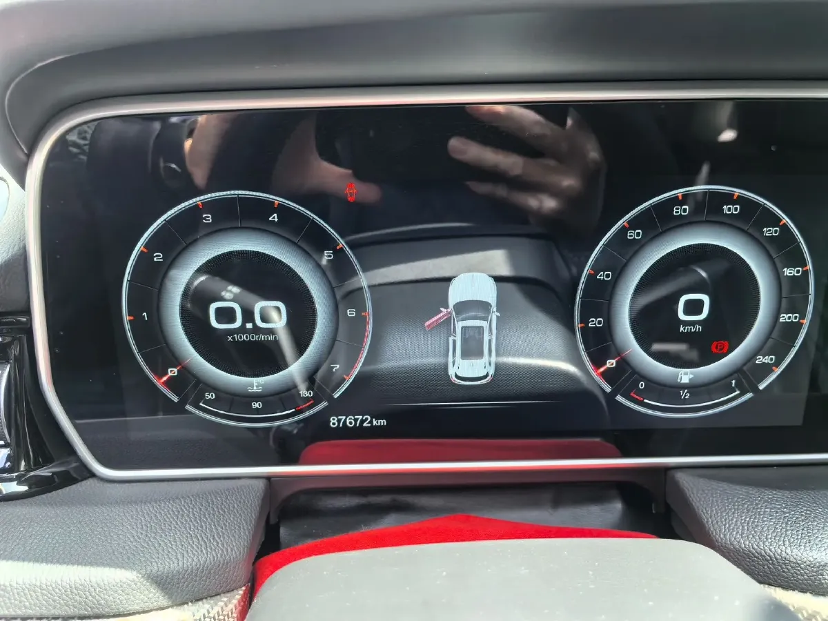 2022 HongQi HS5 2.0T 224HP L4 6AT,autocango,china used car exporter,china ev exporter,chinese used car exporter,chinese used ev exporter