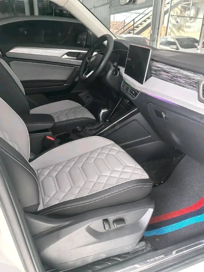 2024 Volkswagen Tayron 2.0T 220HP L4 7DCT,autocango,china used car exporter,china ev exporter,chinese used car exporter,chinese used ev exporter