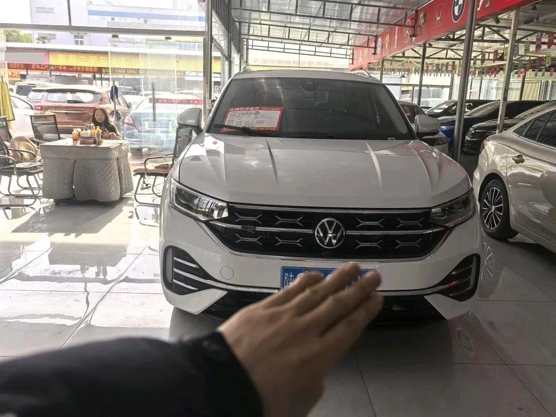 2024 Volkswagen Tayron 2.0T 220HP L4 7DCT,autocango,china used car exporter,china ev exporter,chinese used car exporter,chinese used ev exporter