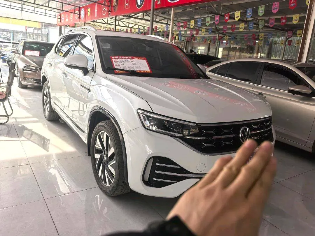 2024 Volkswagen Tayron 2.0T 220HP L4 7DCT,autocango,china used car exporter,china ev exporter,chinese used car exporter,chinese used ev exporter