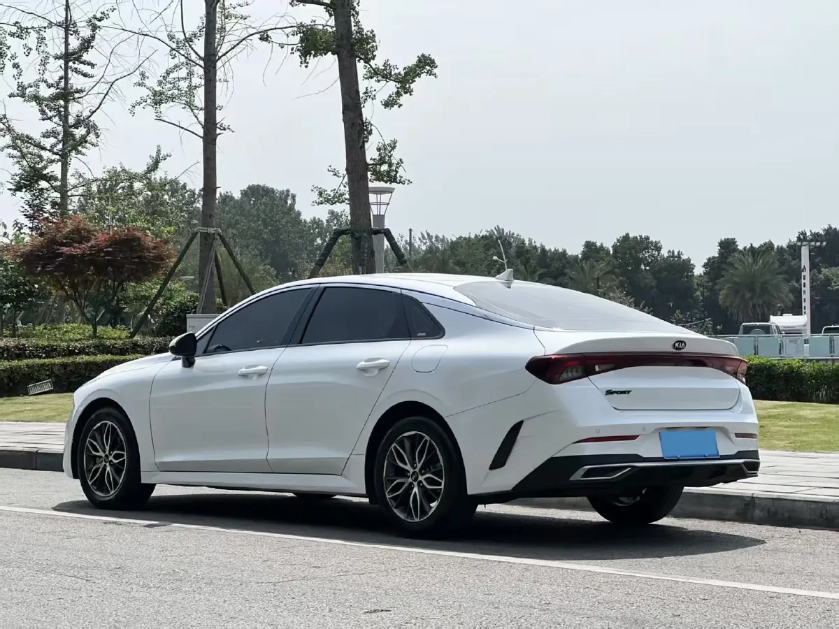 2020 Kia K5 1.5T 170HP L4 7DCT,autocango,china used car exporter,china ev exporter,chinese used car exporter,chinese used ev exporter