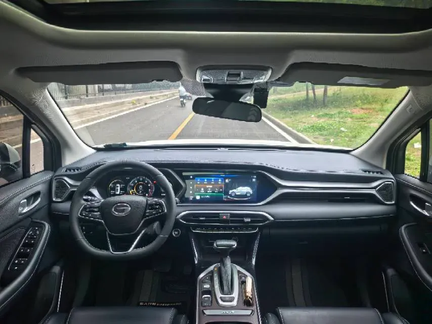 2022 GAC Trumpchi GS4 1.5T 169HP L4 6AT,autocango,china used car exporter,china ev exporter,chinese used car exporter,chinese used ev exporter