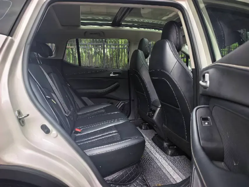 2022 GAC Trumpchi GS4 1.5T 169HP L4 6AT,autocango,china used car exporter,china ev exporter,chinese used car exporter,chinese used ev exporter
