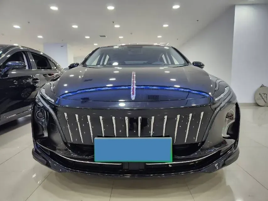 2024 HongQi E-QM5 BEV 72KWH,autocango,china used car exporter,china ev exporter,chinese used car exporter,chinese used ev exporter
