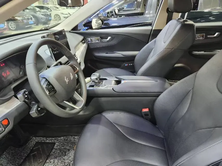 2024 HongQi E-QM5 BEV 72KWH,autocango,china used car exporter,china ev exporter,chinese used car exporter,chinese used ev exporter