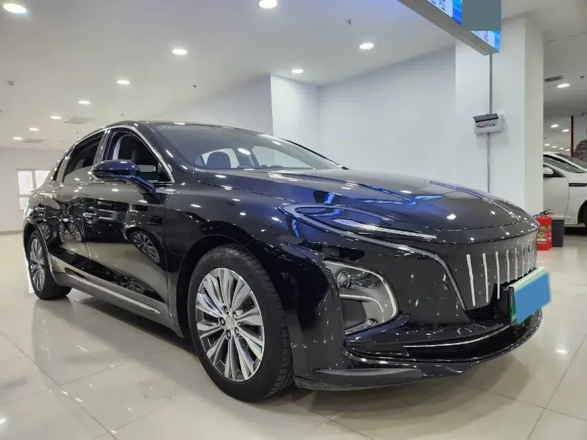 2024 HongQi E-QM5 BEV 72KWH,autocango,china used car exporter,china ev exporter,chinese used car exporter,chinese used ev exporter