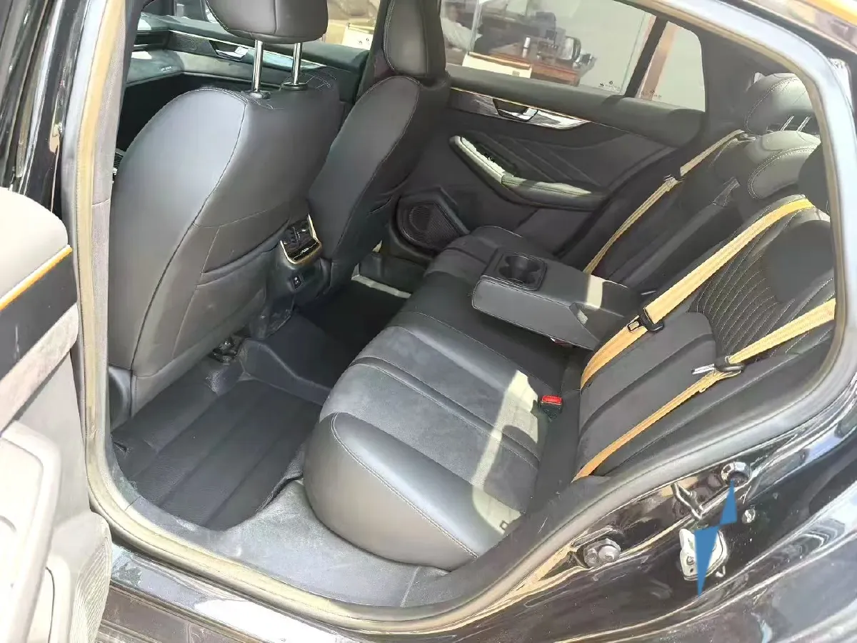 2011 Citroen C5 2.3L 171HP L4 6AT,autocango,china used car exporter,china ev exporter,chinese used car exporter,chinese used ev exporter
