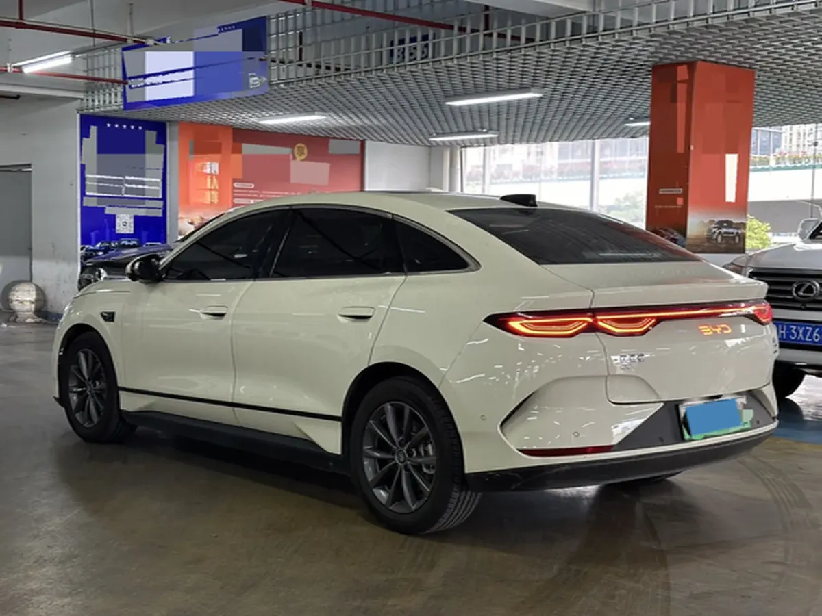 2025 BYD QinL BEV,autocango,china used car exporter,china ev exporter,chinese used car exporter,chinese used ev exporter