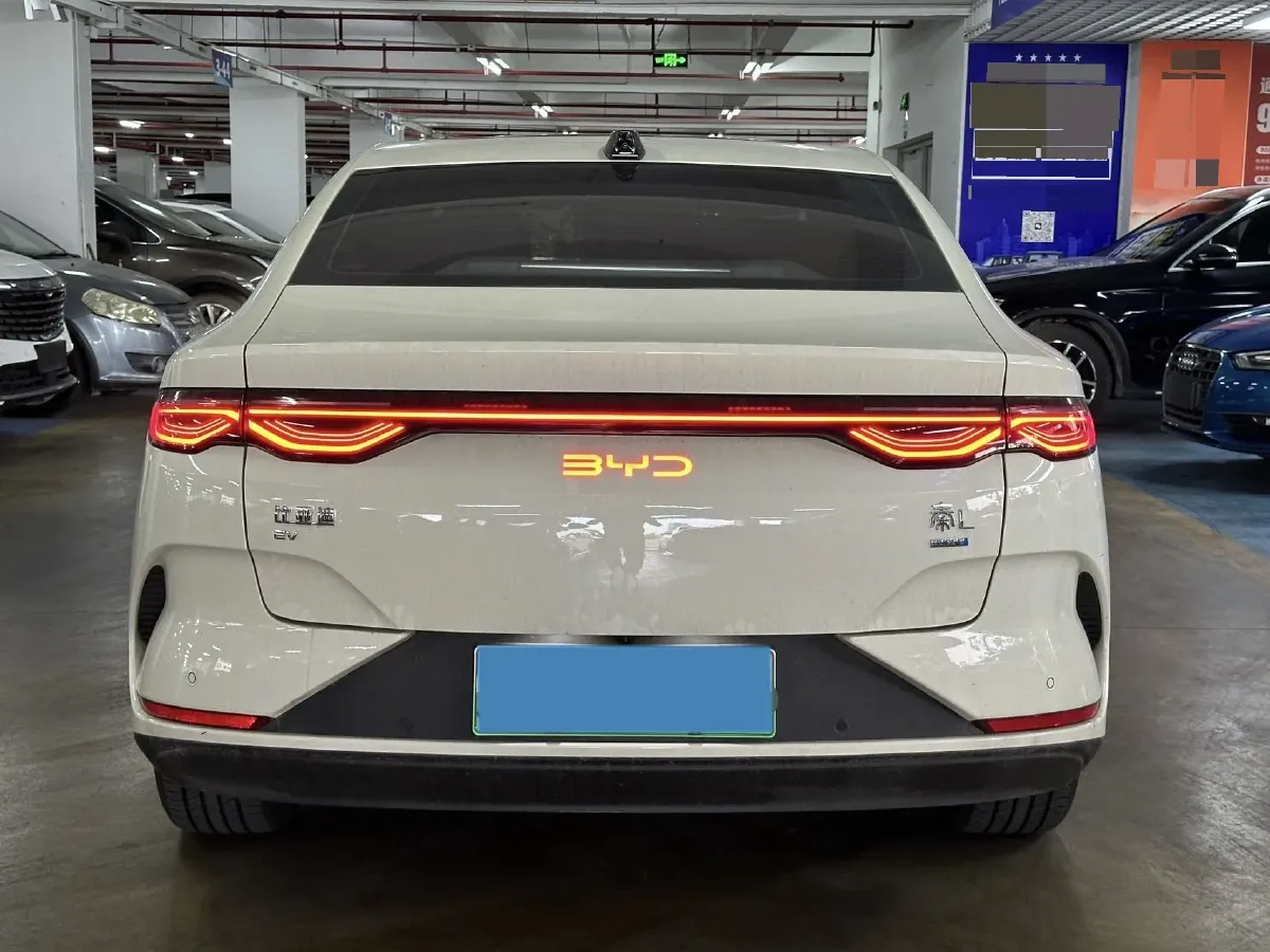 2025 BYD QinL BEV,autocango,china used car exporter,china ev exporter,chinese used car exporter,chinese used ev exporter