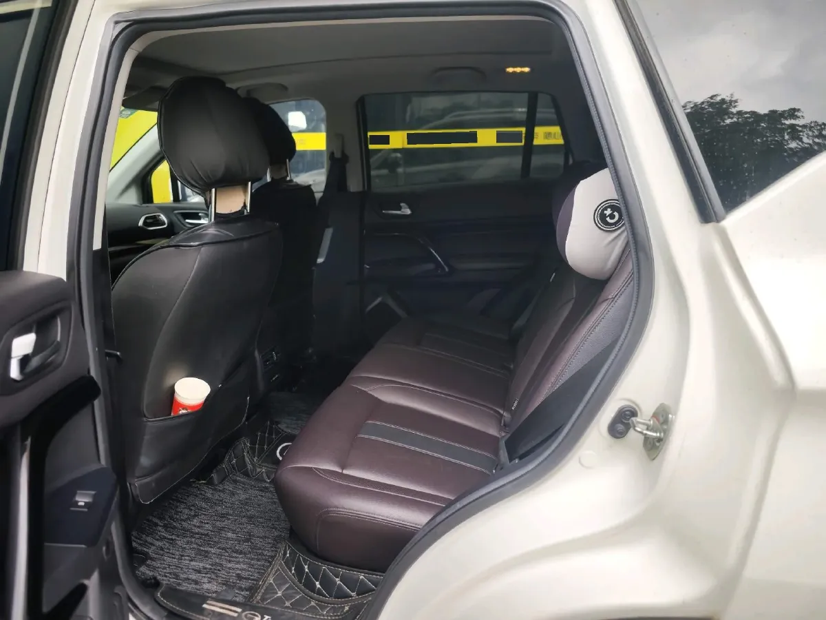2019 GAC Trumpchi GS4 1.5T 169HP L4 6AT,autocango,china used car exporter,china ev exporter,chinese used car exporter,chinese used ev exporter