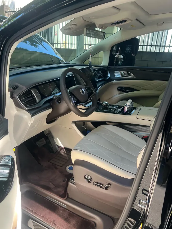 2024 Denza D9 1.5T 139HP L4 E-CVT PHEV 40KWH,autocango,china used car exporter,china ev exporter,chinese used car exporter,chinese used ev exporter
