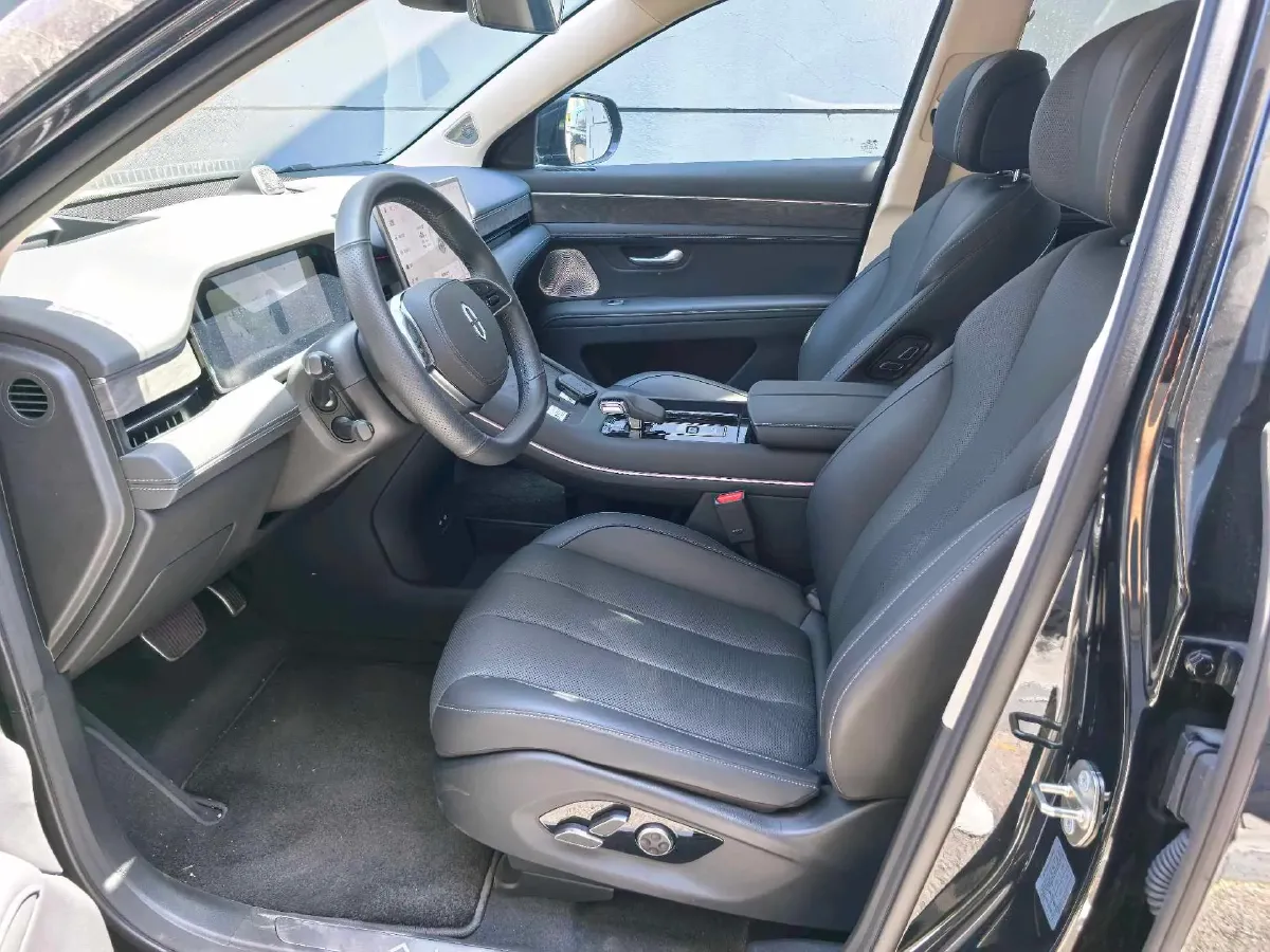 2022 Infiniti Q50L 2.0T 211HP L4 7AT,autocango,china used car exporter,china ev exporter,chinese used car exporter,chinese used ev exporter