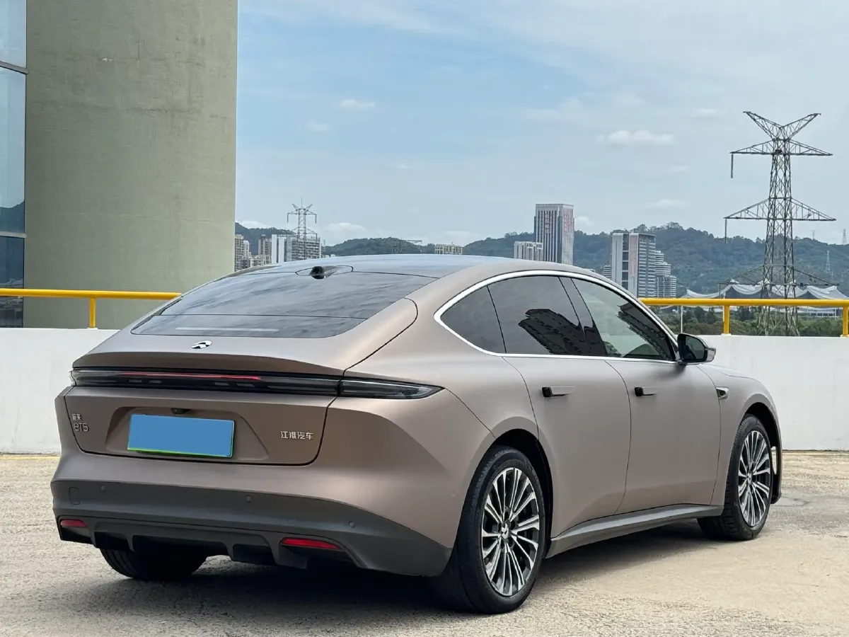 2022 JunTian HeiWuShi Youth 2.0T 203HP L4 6AT,autocango,china used car exporter,china ev exporter,chinese used car exporter,chinese used ev exporter