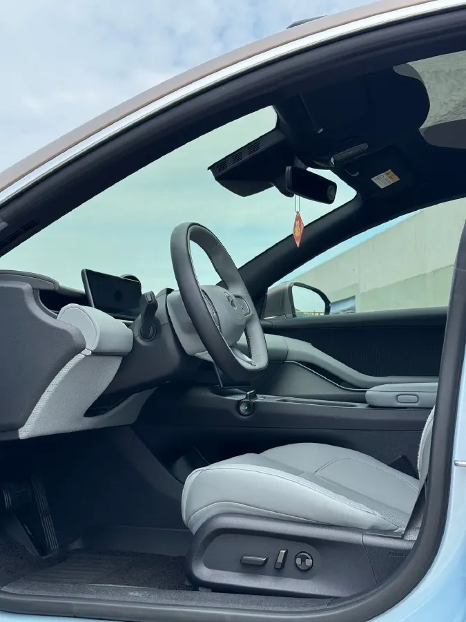 2022 JunTian HeiWuShi Youth 2.0T 203HP L4 6AT,autocango,china used car exporter,china ev exporter,chinese used car exporter,chinese used ev exporter