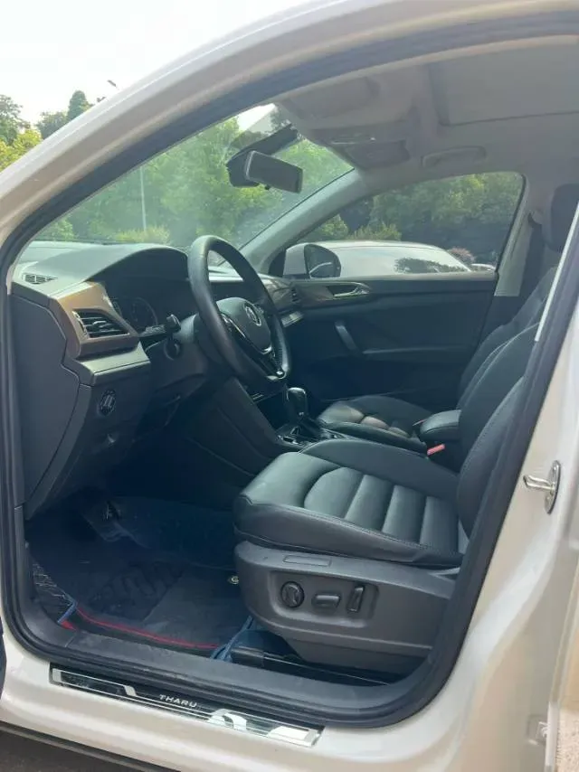 2021 Volkswagen Tharu 1.4T 150HP L4 7DCT,autocango,china used car exporter,china ev exporter,chinese used car exporter,chinese used ev exporter