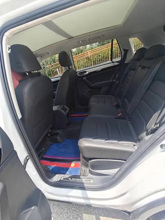 2020 Volkswagen Tayron 2.0T 186HP L4 7DCT,autocango,china used car exporter,china ev exporter,chinese used car exporter,chinese used ev exporter