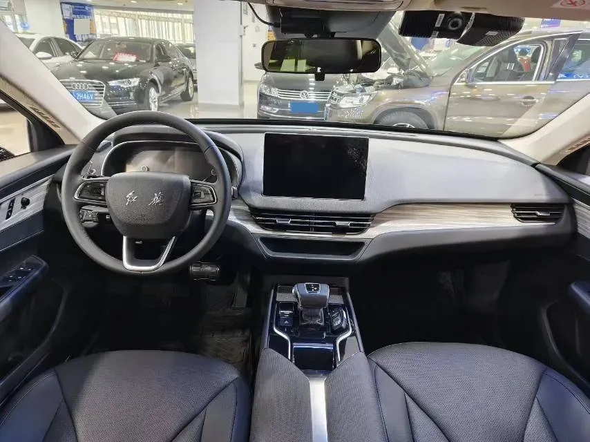 2024 HongQi E-QM5 BEV 72KWH,autocango,china used car exporter,china ev exporter,chinese used car exporter,chinese used ev exporter