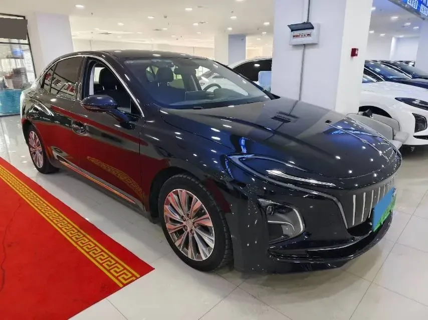 2024 HongQi E-QM5 BEV 72KWH,autocango,china used car exporter,china ev exporter,chinese used car exporter,chinese used ev exporter