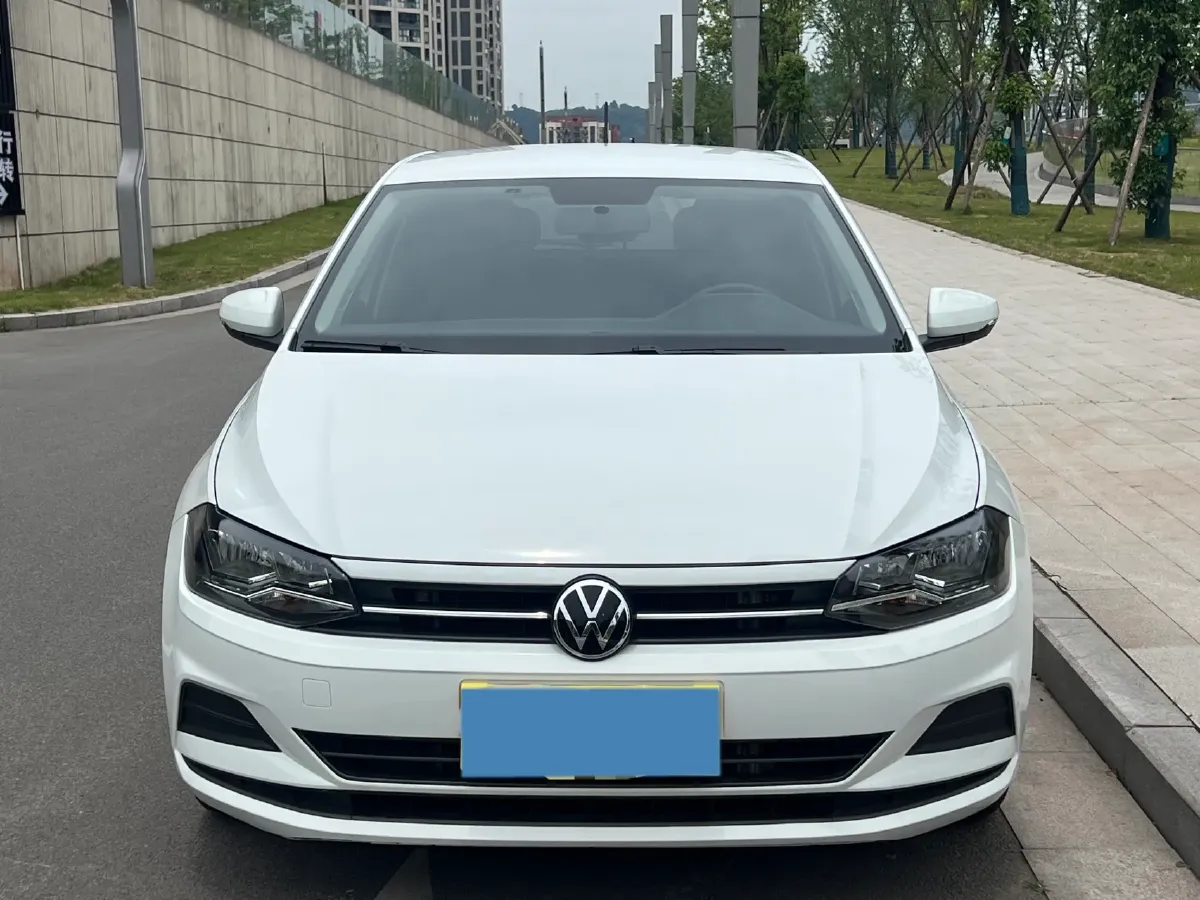 2023 Volkswagen Polo 1.5L 113HP L4 6AT,autocango,china used car exporter,china ev exporter,chinese used car exporter,chinese used ev exporter