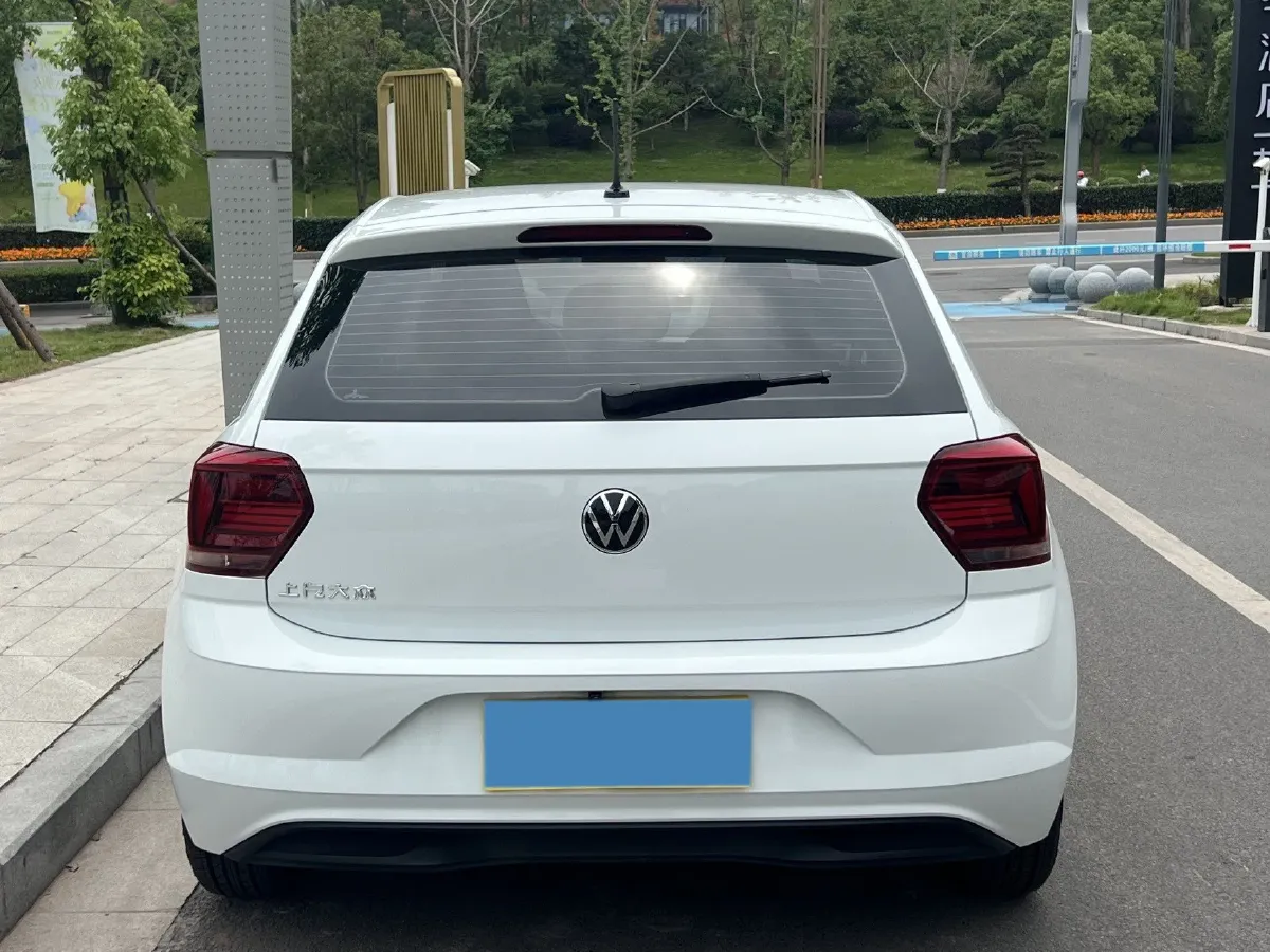 2023 Volkswagen Polo 1.5L 113HP L4 6AT,autocango,china used car exporter,china ev exporter,chinese used car exporter,chinese used ev exporter