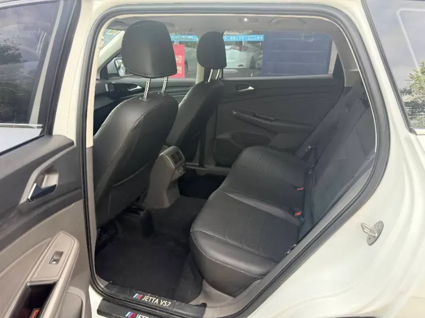 2020 Jetta VS7 1.4T 150HP L4 6AT,autocango,china used car exporter,china ev exporter,chinese used car exporter,chinese used ev exporter
