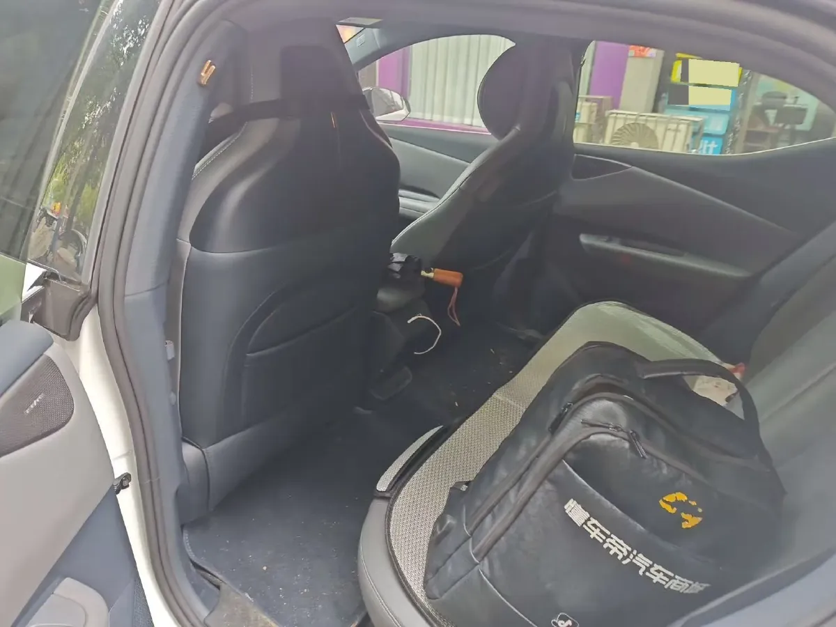 2025 Jetour Freeman 1.5T 184HP L4 7DCT,autocango,china used car exporter,china ev exporter,chinese used car exporter,chinese used ev exporter