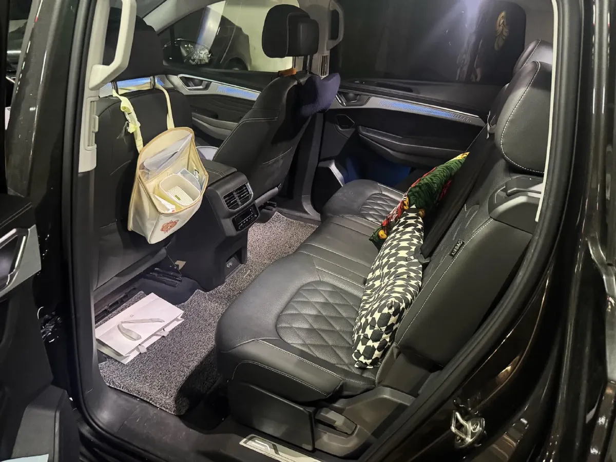 2021 Volkswagen Talagon 2.0T 220HP L4 7DCT,autocango,china used car exporter,china ev exporter,chinese used car exporter,chinese used ev exporter