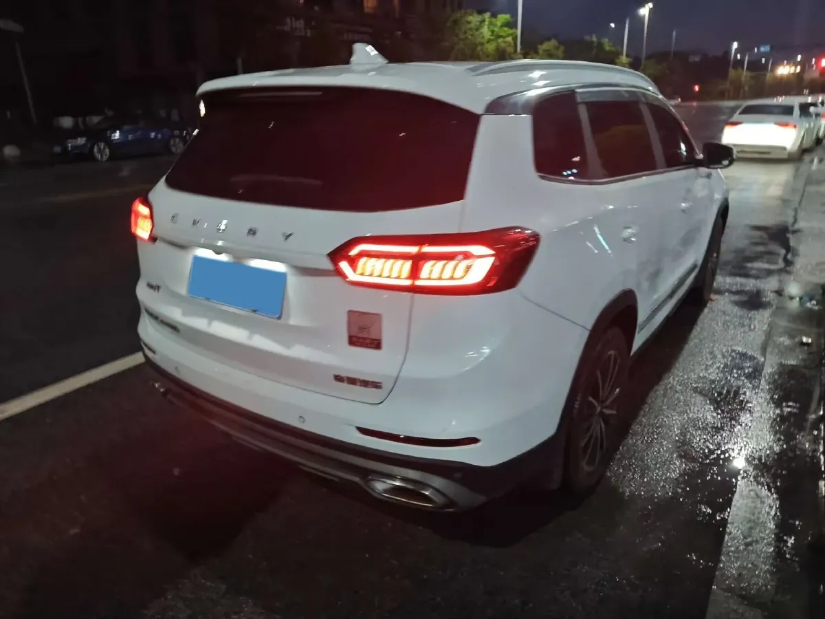 2021 Chery Tiggo 8 Plus 1.6T 197HP L4 7DCT,autocango,china used car exporter,china ev exporter,chinese used car exporter,chinese used ev exporter