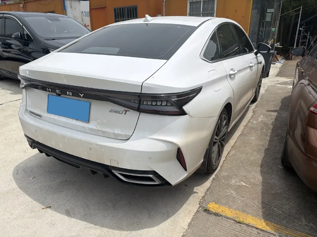 2022 Chery Arrizo 8 1.6T 197HP L4 7DCT,autocango,china used car exporter,china ev exporter,chinese used car exporter,chinese used ev exporter