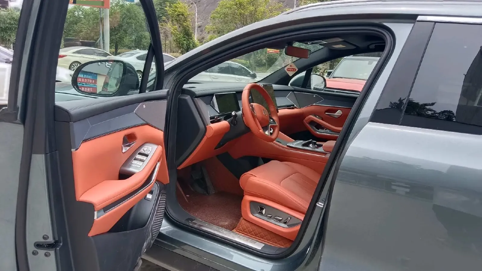 2025 BYD TangL BEV,autocango,china used car exporter,china ev exporter,chinese used car exporter,chinese used ev exporter