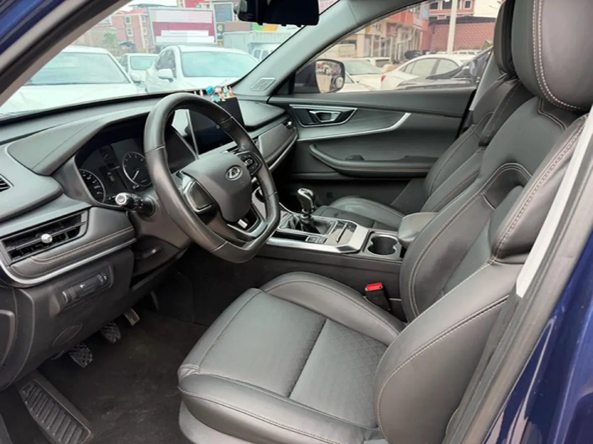 2021 Chery Tiggo 8 1.5T 156HP L4 6MT,autocango,china used car exporter,china ev exporter,chinese used car exporter,chinese used ev exporter