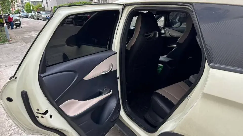 2023 BYD Dolphin BEV 44.928KWH,autocango,china used car exporter,china ev exporter,chinese used car exporter,chinese used ev exporter