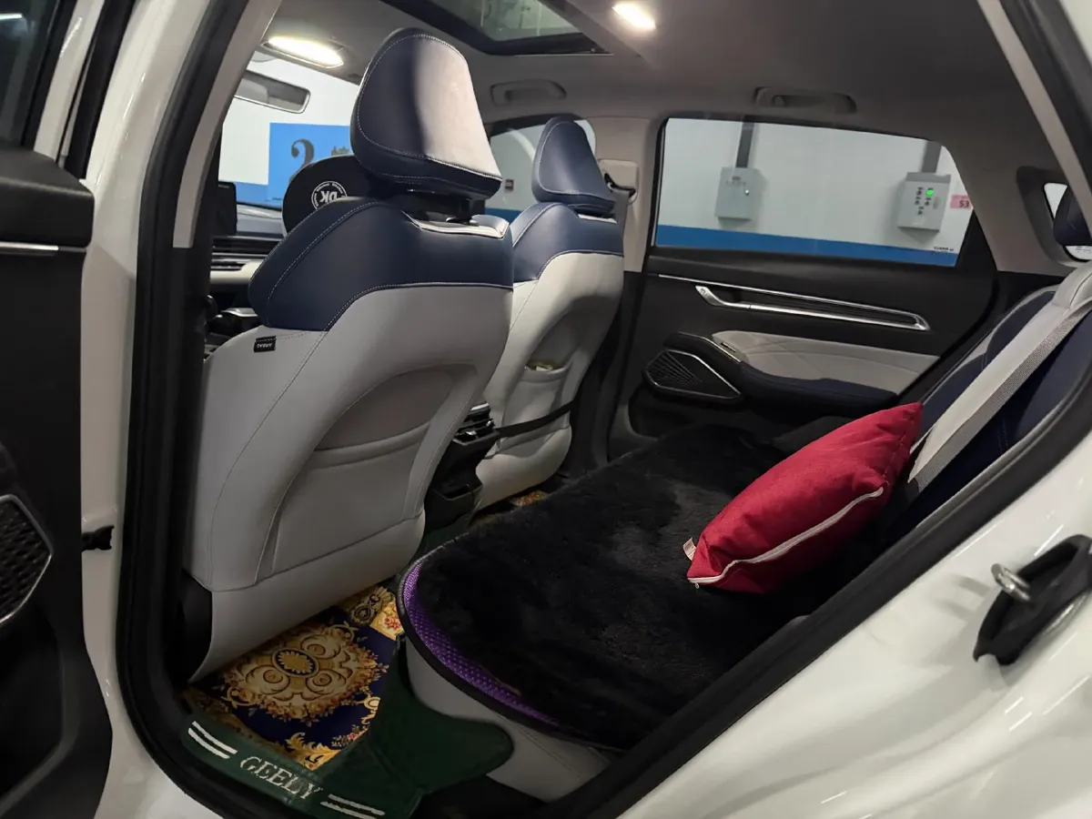 2022 Geely Emgrand 1.5L 114HP L4 CVT,autocango,china used car exporter,china ev exporter,chinese used car exporter,chinese used ev exporter