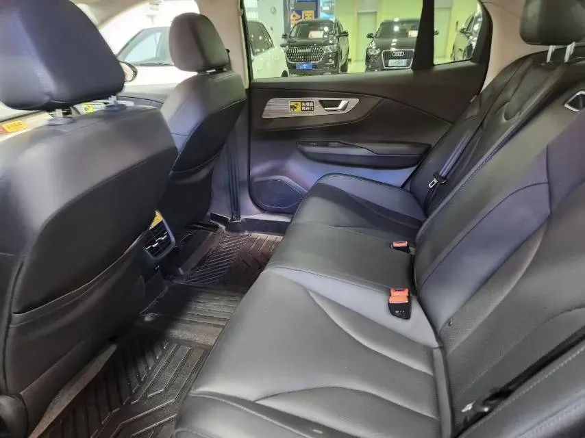 2024 HongQi E-QM5 BEV 72KWH,autocango,china used car exporter,china ev exporter,chinese used car exporter,chinese used ev exporter