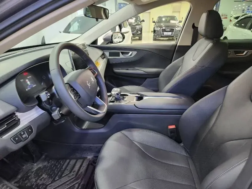 2024 HongQi E-QM5 BEV 72KWH,autocango,china used car exporter,china ev exporter,chinese used car exporter,chinese used ev exporter