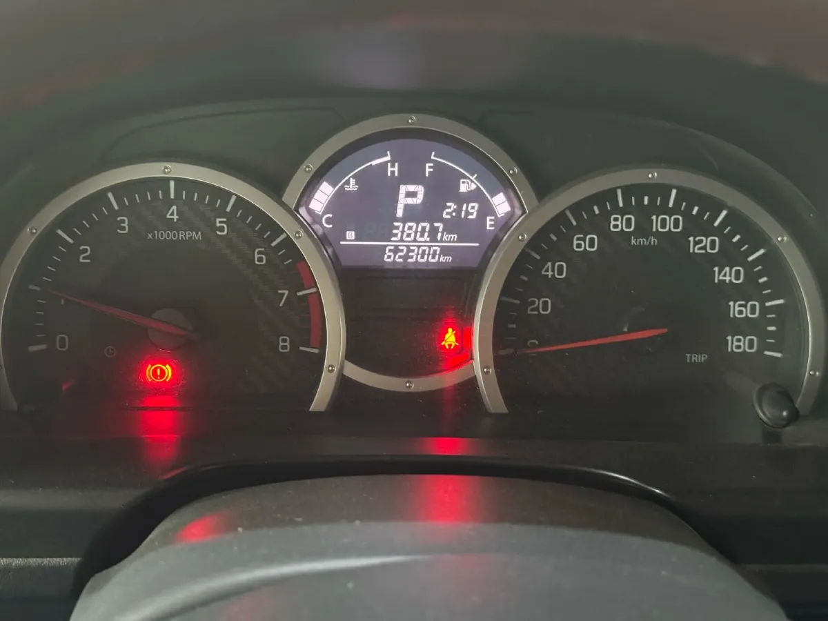 2015 Suzuki Jimny 1.3L 85HP L4 4AT,autocango,china used car exporter,china ev exporter,chinese used car exporter,chinese used ev exporter