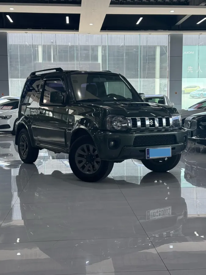 2015 Suzuki Jimny 1.3L 85HP L4 4AT,autocango,china used car exporter,china ev exporter,chinese used car exporter,chinese used ev exporter