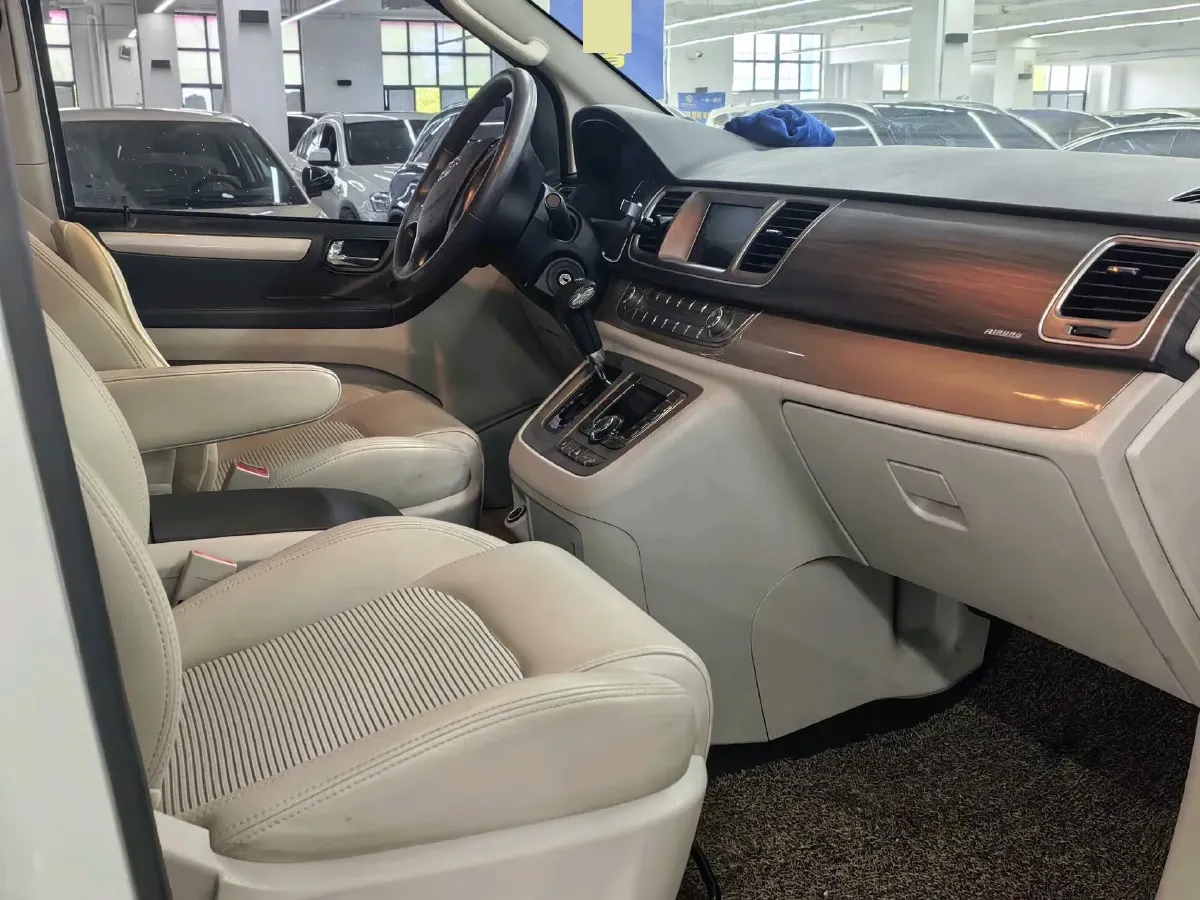 2019 MAXUS G10 2.0T 218HP L4 6AT,autocango,china used car exporter,china ev exporter,chinese used car exporter,chinese used ev exporter