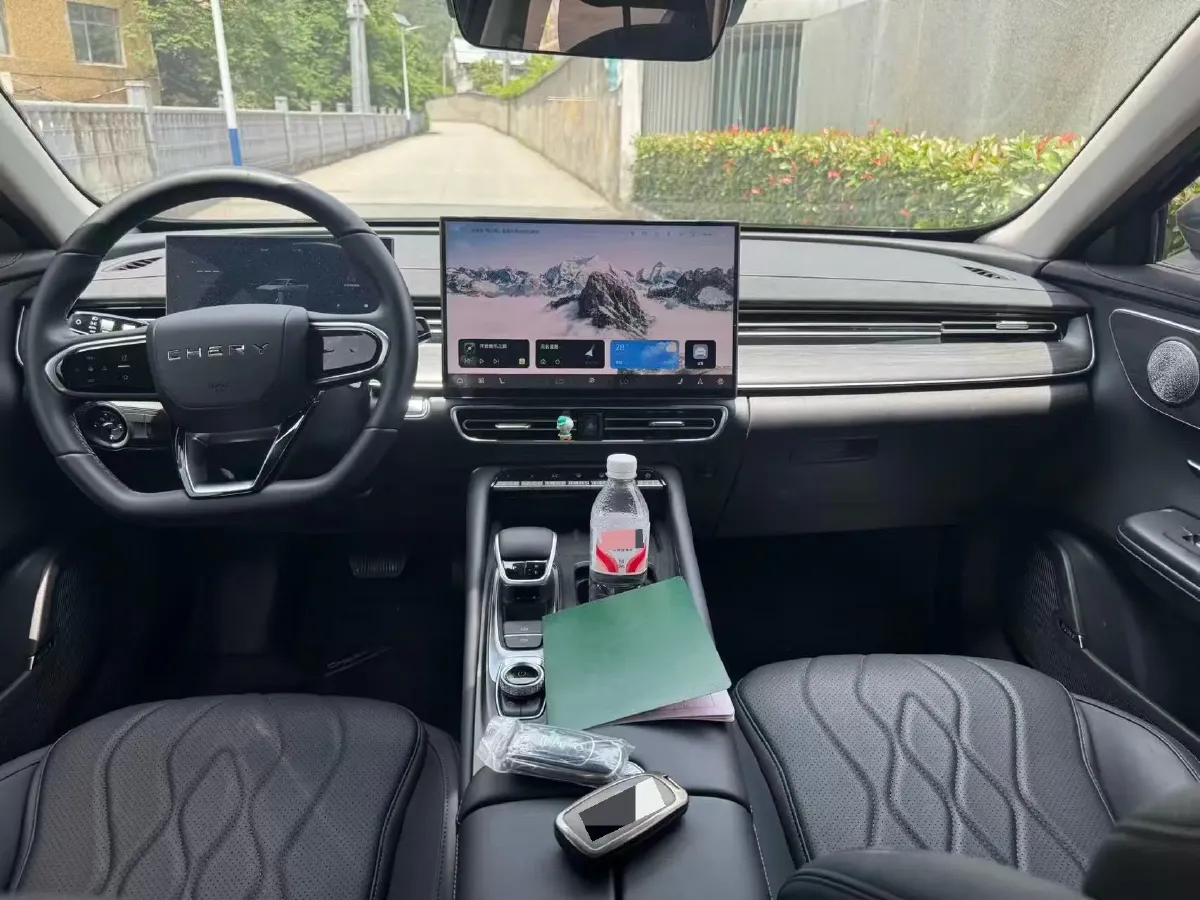 2025 Chery Arrizo 8 1.6T 197HP L4 7DCT,autocango,china used car exporter,china ev exporter,chinese used car exporter,chinese used ev exporter
