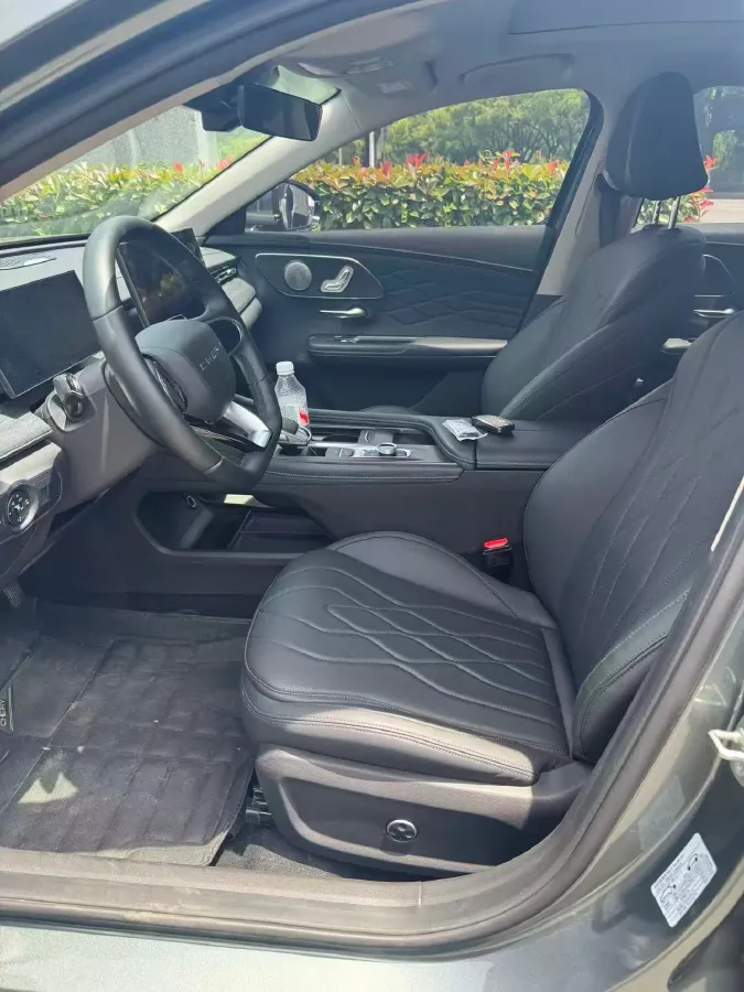 2025 Chery Arrizo 8 1.6T 197HP L4 7DCT,autocango,china used car exporter,china ev exporter,chinese used car exporter,chinese used ev exporter