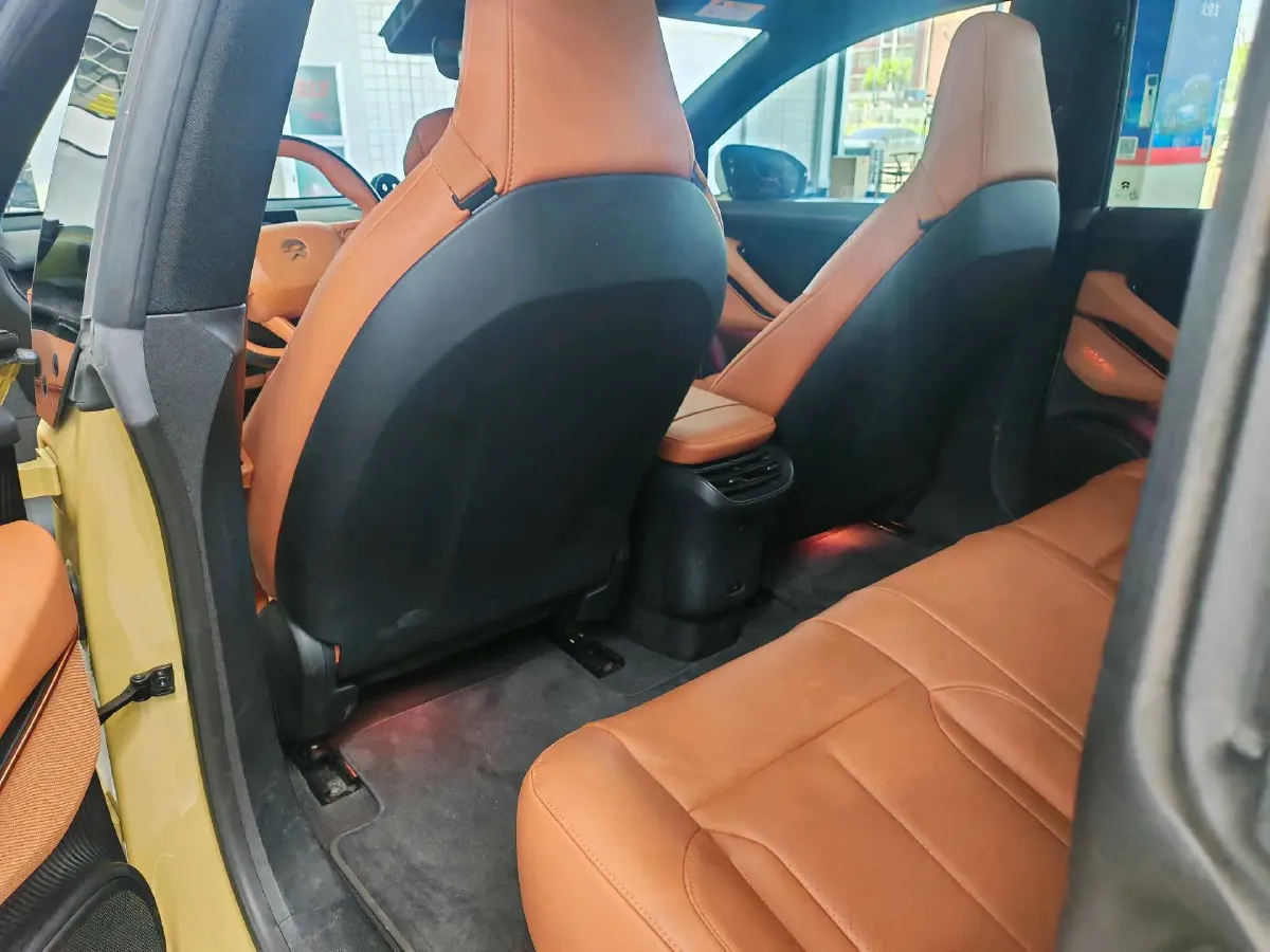 2022 JunTian HeiWuShi Youth 2.0T 203HP L4 6AT,autocango,china used car exporter,china ev exporter,chinese used car exporter,chinese used ev exporter