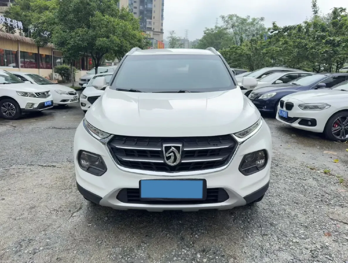 2017 BaoJun 510 1.5L 112HP L4 6MT,autocango,china used car exporter,china ev exporter,chinese used car exporter,chinese used ev exporter