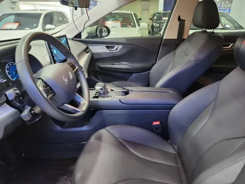 2024 HongQi E-QM5 BEV 72KWH,autocango,china used car exporter,china ev exporter,chinese used car exporter,chinese used ev exporter